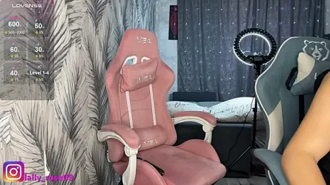 LallyRose69 — Stripchat recorded stream image, 06.03.2026 09:30