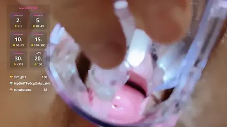 yueyue2003 — Stripchat recorded stream screenshot (06 Mar 2026)