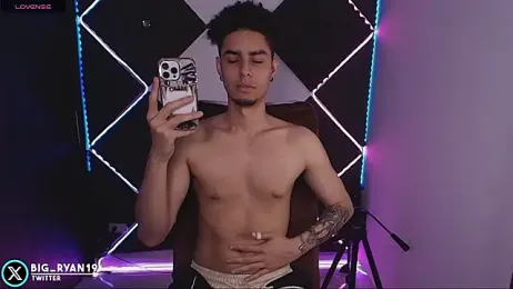 bigryann23 — Stripchat recorded stream image, 06.03.2026 14:30