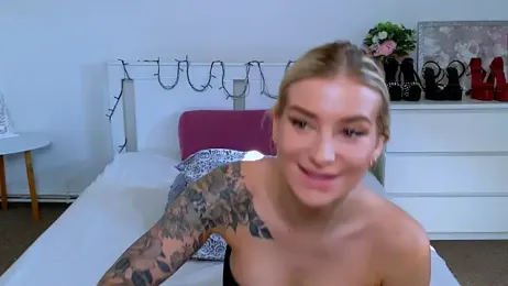 Lia_Benini — Stripchat recorded stream image, 07.03.2026 09:20