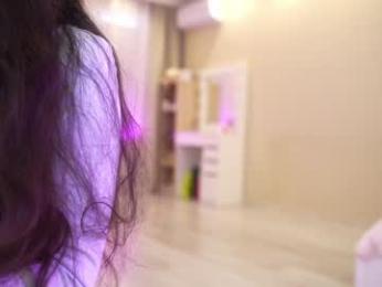 queenelia — Chaturbate recorded stream screenshot (07 Mar 2026)