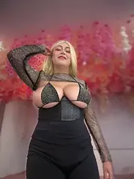 seraphine23 — Stripchat recorded stream screenshot (07 Mar 2026)