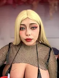 seraphine23 — Stripchat recorded stream screenshot (07 Mar 2026)