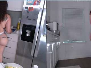 milavalentina — Camsoda recorded stream screenshot (08 Mar 2026)