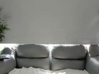 bellacarolainnn — Chaturbate recorded stream screenshot (09 Mar 2026)