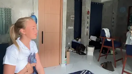 livsslife — Stripchat recorded stream screenshot (10 Mar 2026)