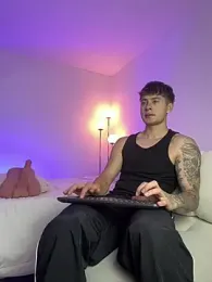 twinguys — Stripchat recorded stream screenshot (10 Mar 2026)