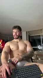 Valenthino_Salvatore — Stripchat recorded stream screenshot (11 Mar 2026)