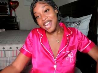 iluvsaffire-bleu — Camsoda recorded stream screenshot (11 Mar 2026)