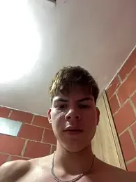 Handsome_boys69 — Stripchat recorded stream image, 12.03.2026 03:10