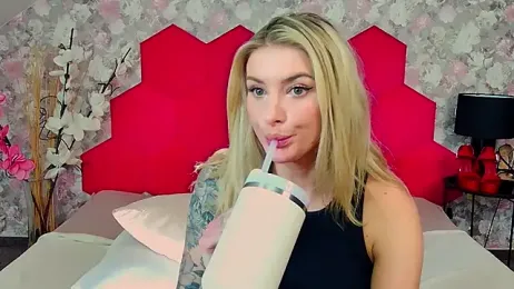 Lia_Benini — Stripchat recorded stream image, 13.03.2026 11:20