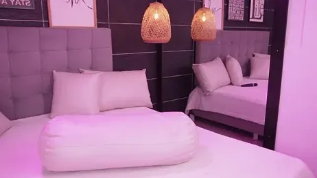 BellaLatinaTS — Stripchat recorded stream image, 13.03.2026 21:50
