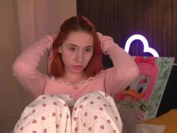 pinkestmango — Chaturbate recorded stream image, 14.03.2026 15:40