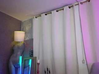 elissecinnamon — Camsoda recorded stream image, 15.03.2026 02:10