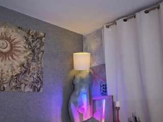 elissecinnamon — Camsoda recorded stream image, 15.03.2026 02:10