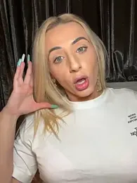 Strongqueen — Stripchat recorded stream screenshot (15 Mar 2026)