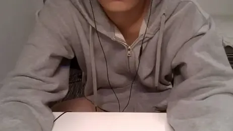 sdamvo2 — Stripchat recorded stream image, 07.03.2025 10:20