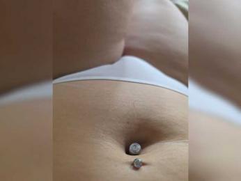 FLUFFY_BEAUTY — Bongacams recorded stream screenshot (17 Mar 2026)