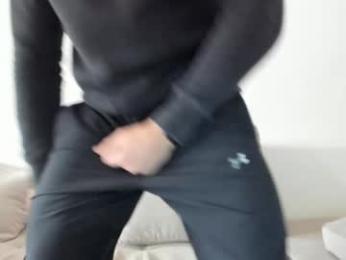 roberto4ever — Chaturbate recorded stream screenshot (17 Mar 2026)