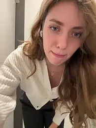 MariiD — Stripchat recorded stream screenshot (18 Mar 2026)