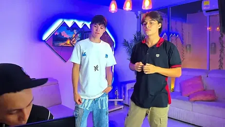 Houseofwarrios — Stripchat recorded stream screenshot (18 Mar 2026)