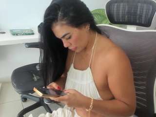 emilybrowm — Camsoda recorded stream screenshot (18 Mar 2026)