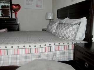 iluvsaffire-bleu — Camsoda recorded stream screenshot (18 Mar 2026)