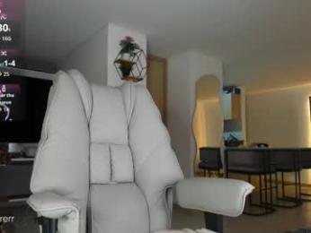 _veenus — Chaturbate recorded stream screenshot (18 Mar 2026)