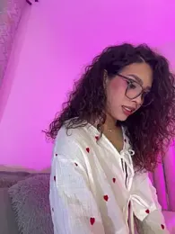 Samantha_Bernardo — Stripchat recorded stream screenshot (19 Mar 2026)