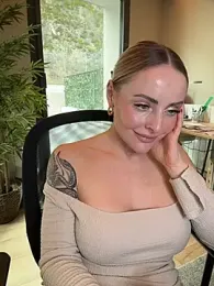 EmaSalis — Stripchat recorded stream screenshot (19 Mar 2026)