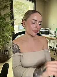 EmaSalis — Stripchat recorded stream screenshot (19 Mar 2026)