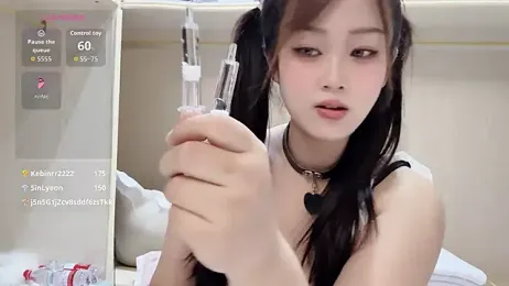 yueyue2003 — Stripchat recorded stream screenshot (20 Mar 2026)