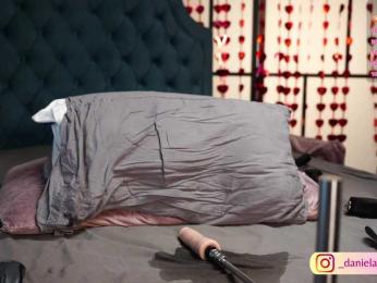 shiny-lily — Bongacams recorded stream screenshot (07 Mar 2025)