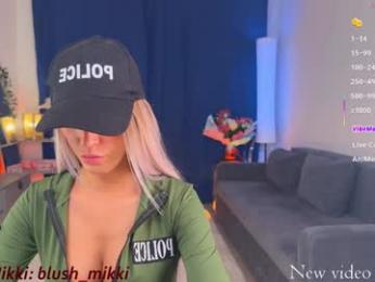 blush_mikki — Chaturbate recorded stream screenshot (22 Mar 2026)