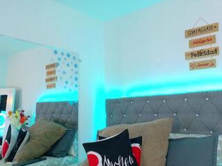 Crystal Walls — Flirt4free recorded stream image, 22.03.2026 17:40