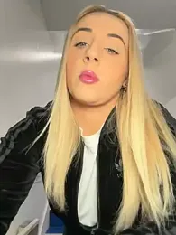 Strongqueen — Stripchat recorded stream screenshot (22 Mar 2026)