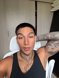 sendfer — Stripchat recorded stream screenshot (23 Mar 2026)