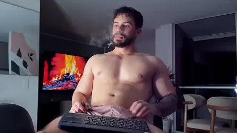 Valenthino_Salvatore — Stripchat recorded stream screenshot (24 Mar 2026)