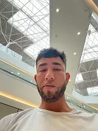 liam_bronw — Stripchat recorded stream screenshot (24 Mar 2026)