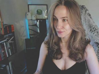 Adamova_Eva — Bongacams recorded stream image, 07.03.2025 19:40