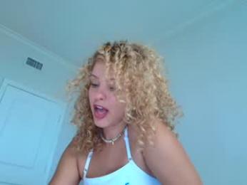 theislandgirl — Chaturbate recorded stream screenshot (07 Mar 2025)