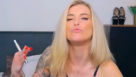 Lia_Benini — Stripchat recorded stream image, 25.03.2026 12:20