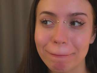 leilagladish — Camsoda recorded stream image, 26.03.2026 07:10