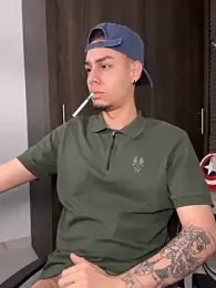 bigryann23 — Stripchat recorded stream image, 26.03.2026 14:10