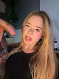 curchez_ — Stripchat recorded stream screenshot (26 Mar 2026)