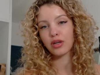 theislandgirl — Chaturbate recorded stream screenshot (26 Mar 2026)