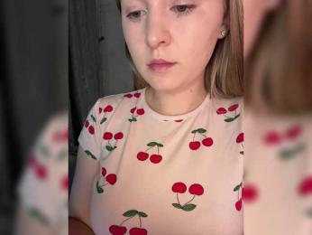 AlinaRay — Bongacams recorded stream image, 27.03.2026 14:10