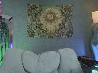 elissecinnamon — Camsoda recorded stream image, 28.03.2026 21:30