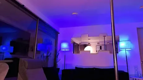 mandi4pole_ — Stripchat recorded stream screenshot (28 Mar 2026)