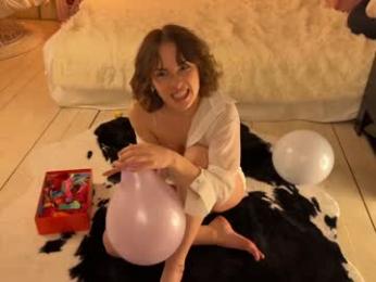 uwunikaa — Chaturbate recorded stream screenshot (29 Mar 2026)